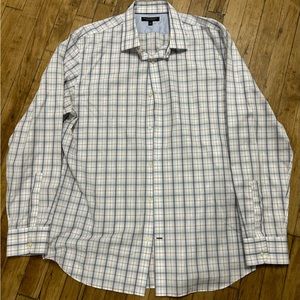 Light weight casual dress shirt